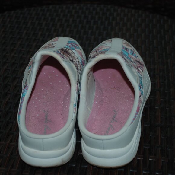 NWOT Easy Spirit Spring Print Clogs/Mules - Picture 4 of 5